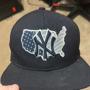 MLB Navy Blue Yankees Hat with USA Map Design